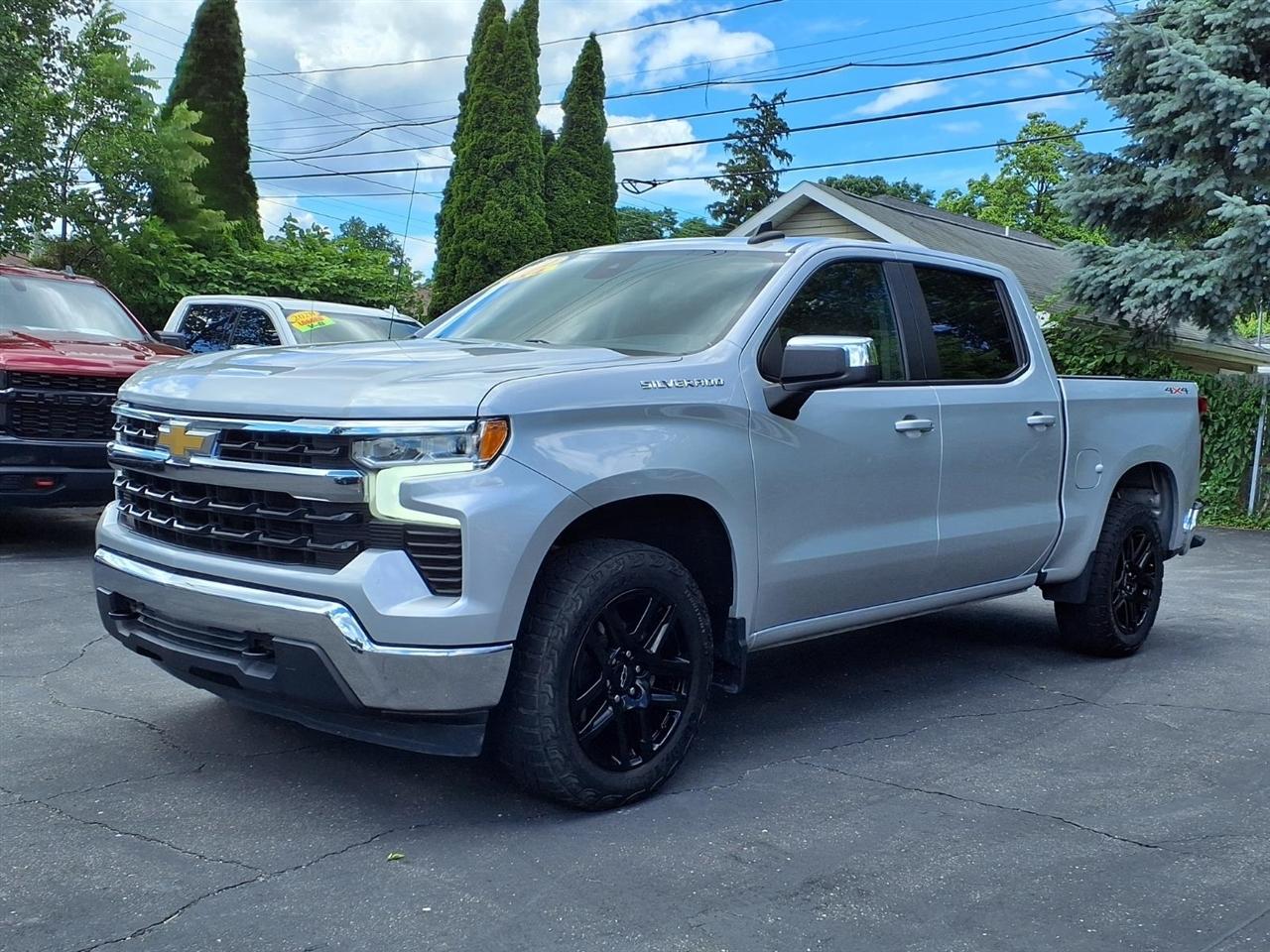 Chevrolet Silverado 1500 4WD Crew Cab 147" LT w/2FL 2022