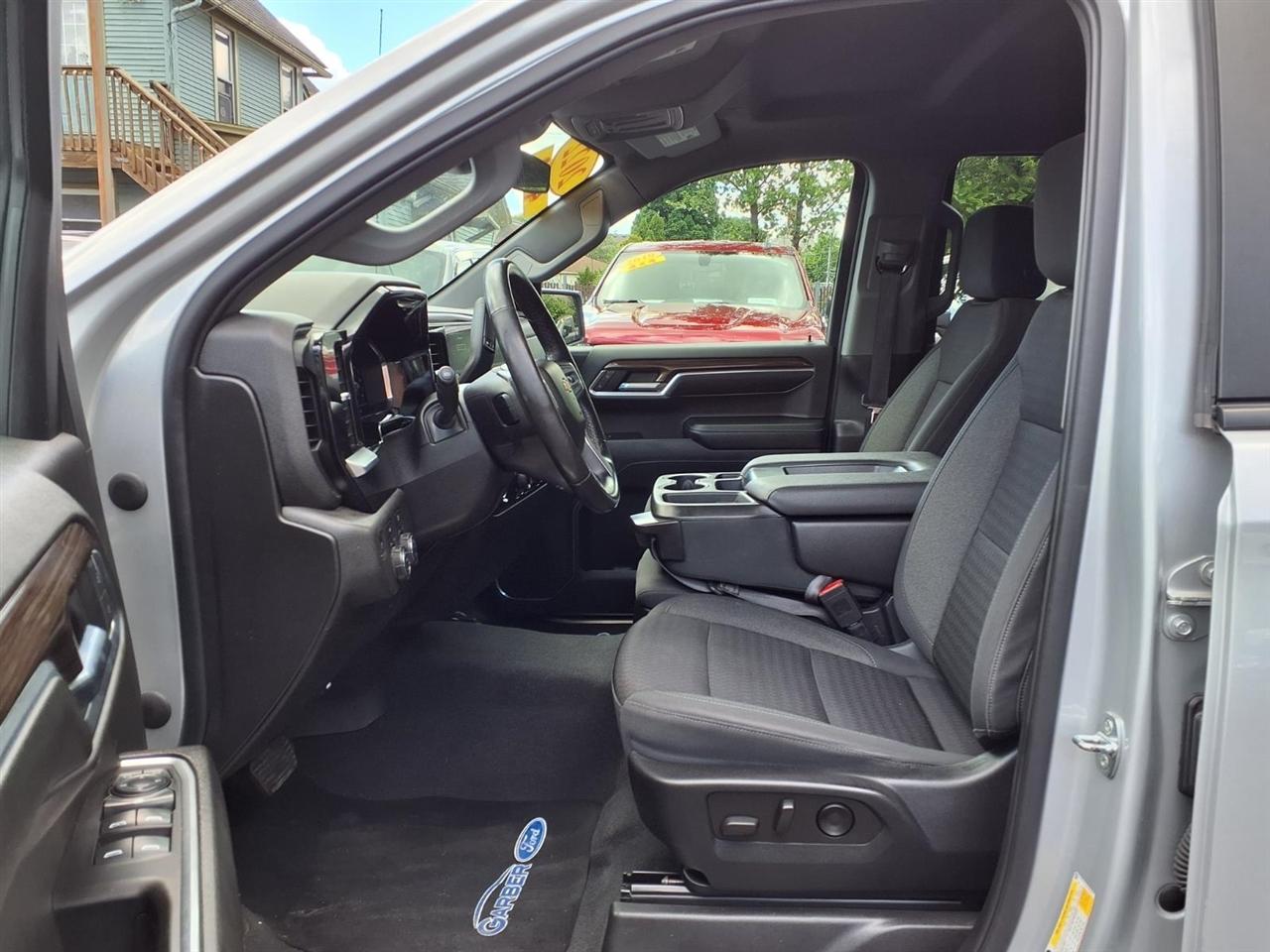 Chevrolet Silverado 1500 4WD Crew Cab 147" LT w/2FL 2022