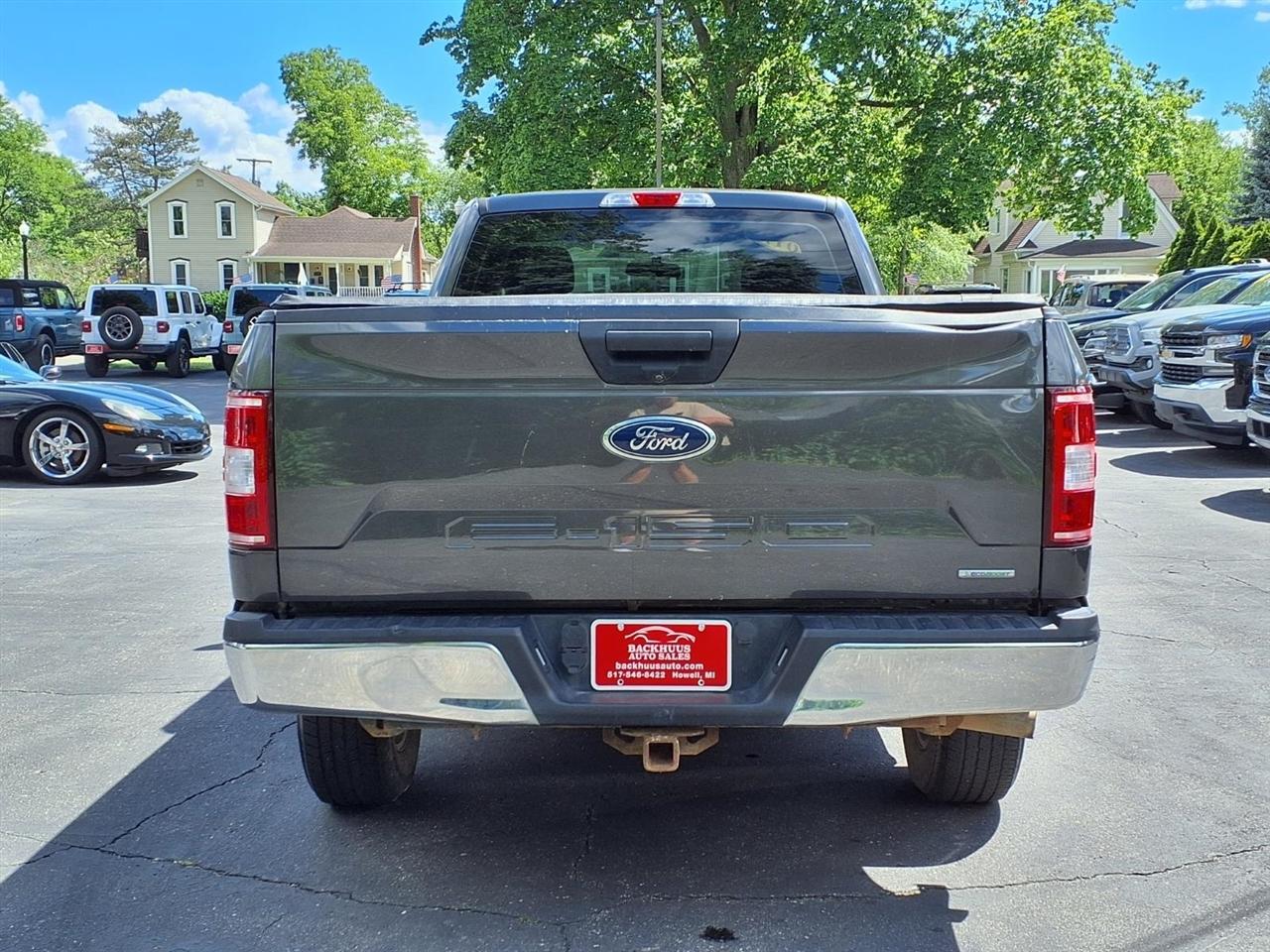 Ford F-150 XLT 2WD Reg Cab 8' Box 2019