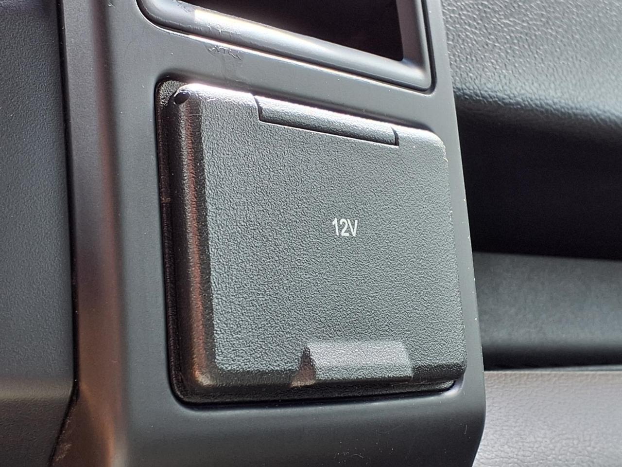 Ford F-150 XLT 2WD Reg Cab 8' Box 2019