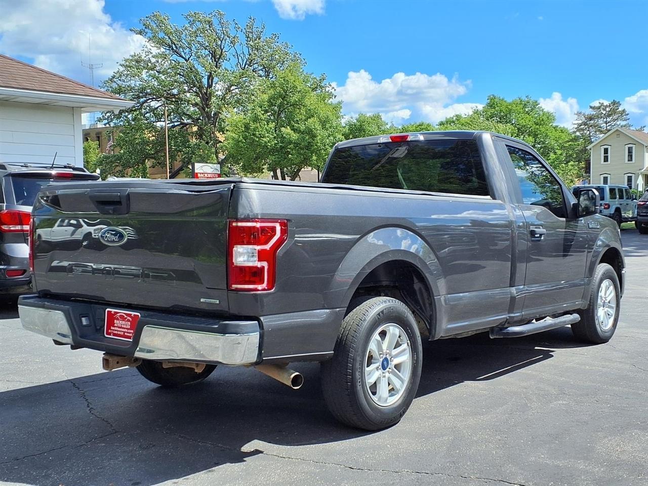 Ford F-150 XL 2WD Reg Cab 8' Box 2019