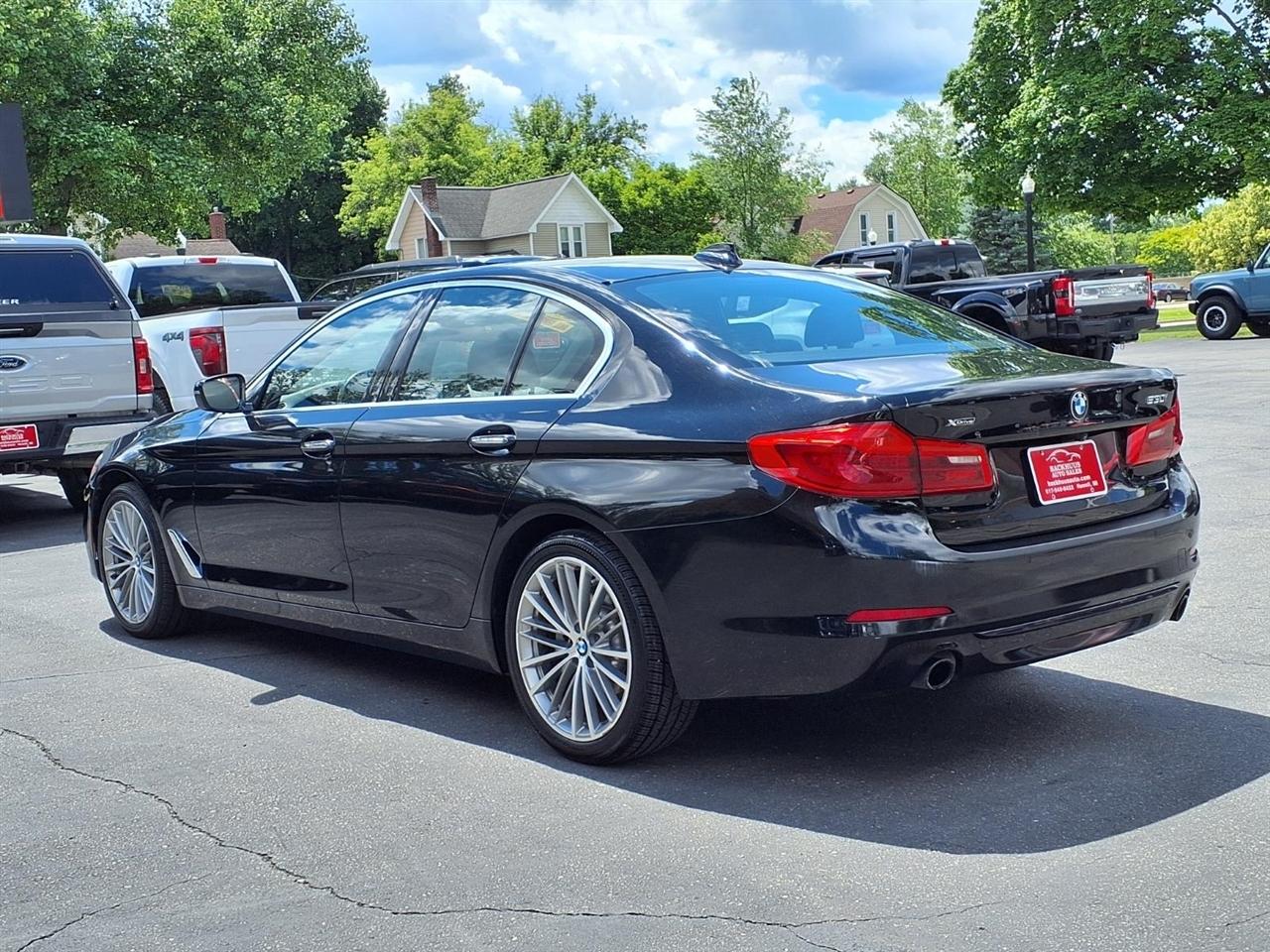 BMW 5 Series 530i xDrive Sedan 2017
