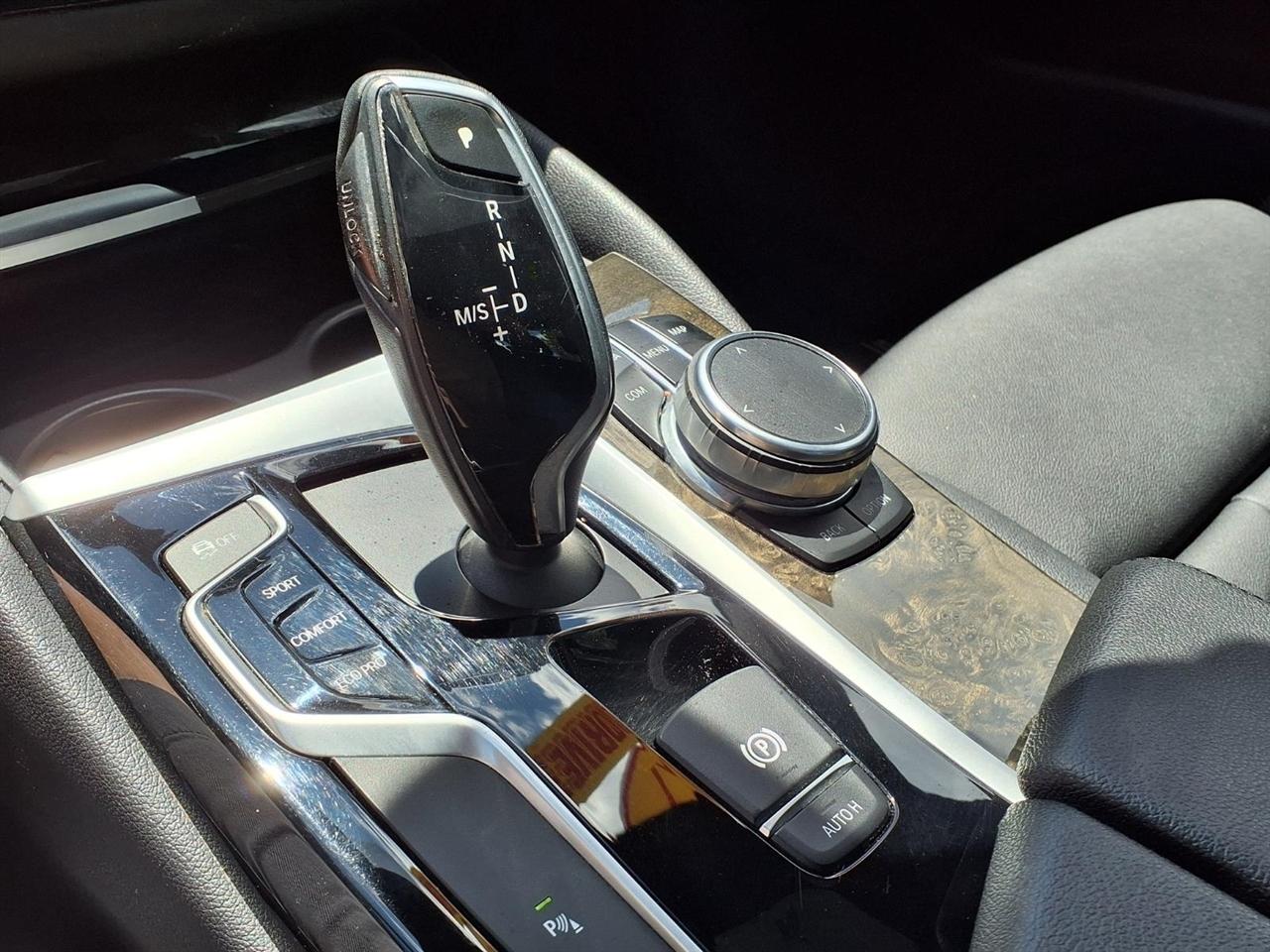 BMW 5 Series 530i xDrive Sedan 2017