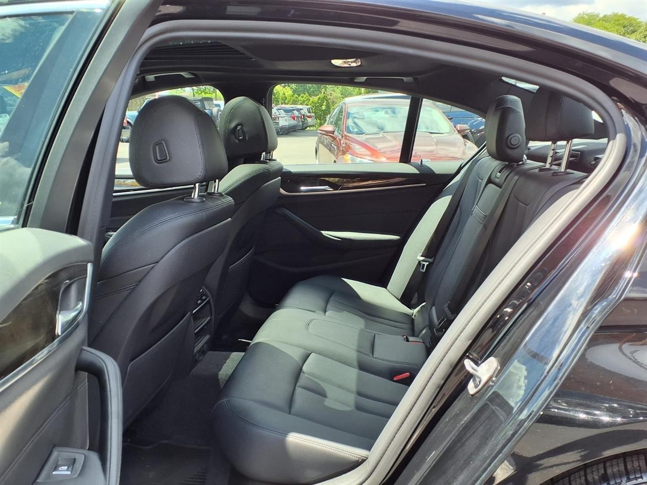 BMW 5 Series 530i xDrive Sedan 2017