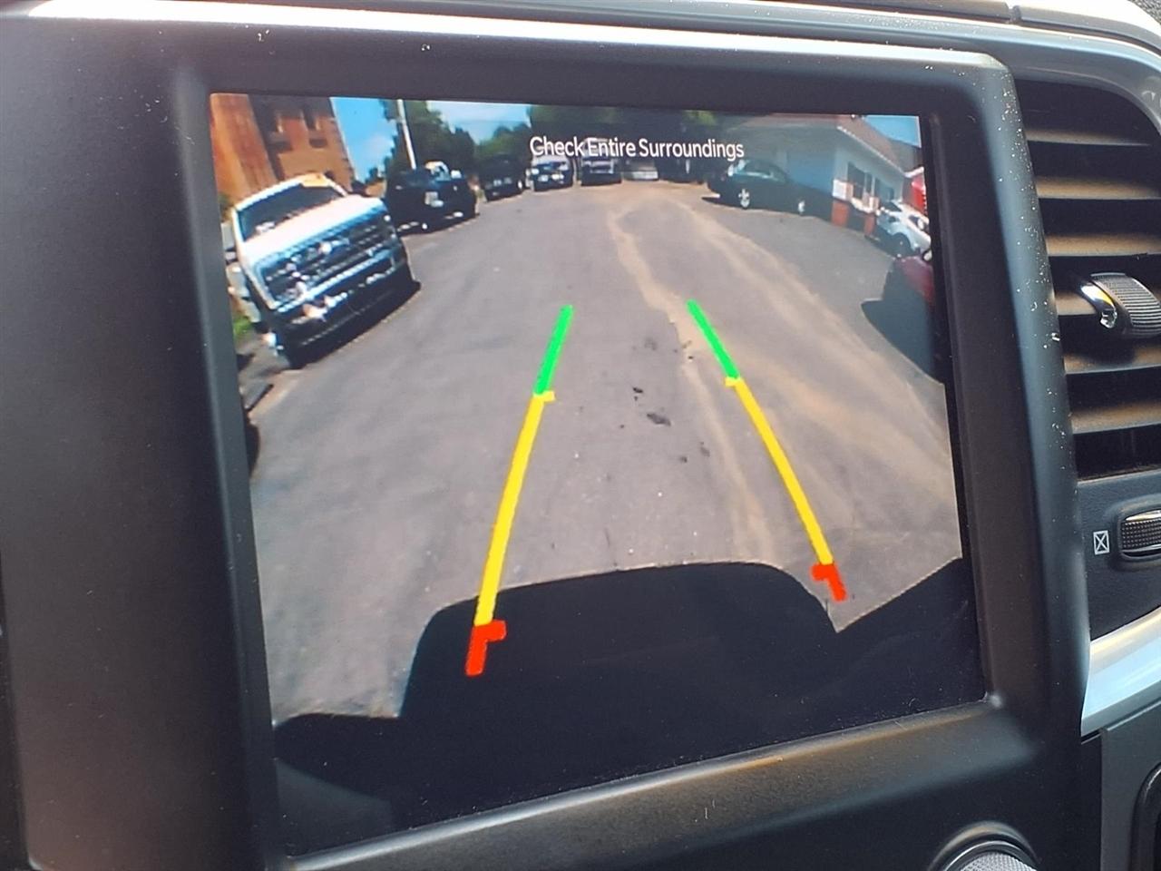 RAM 1500 Classic Warlock 4x4 Crew Cab 5'7" Box 2024