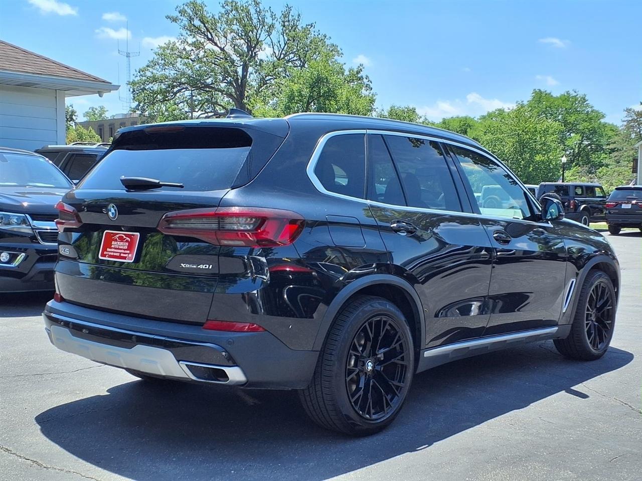 BMW X5 xDrive40i Sports Activity Vehicle 2021