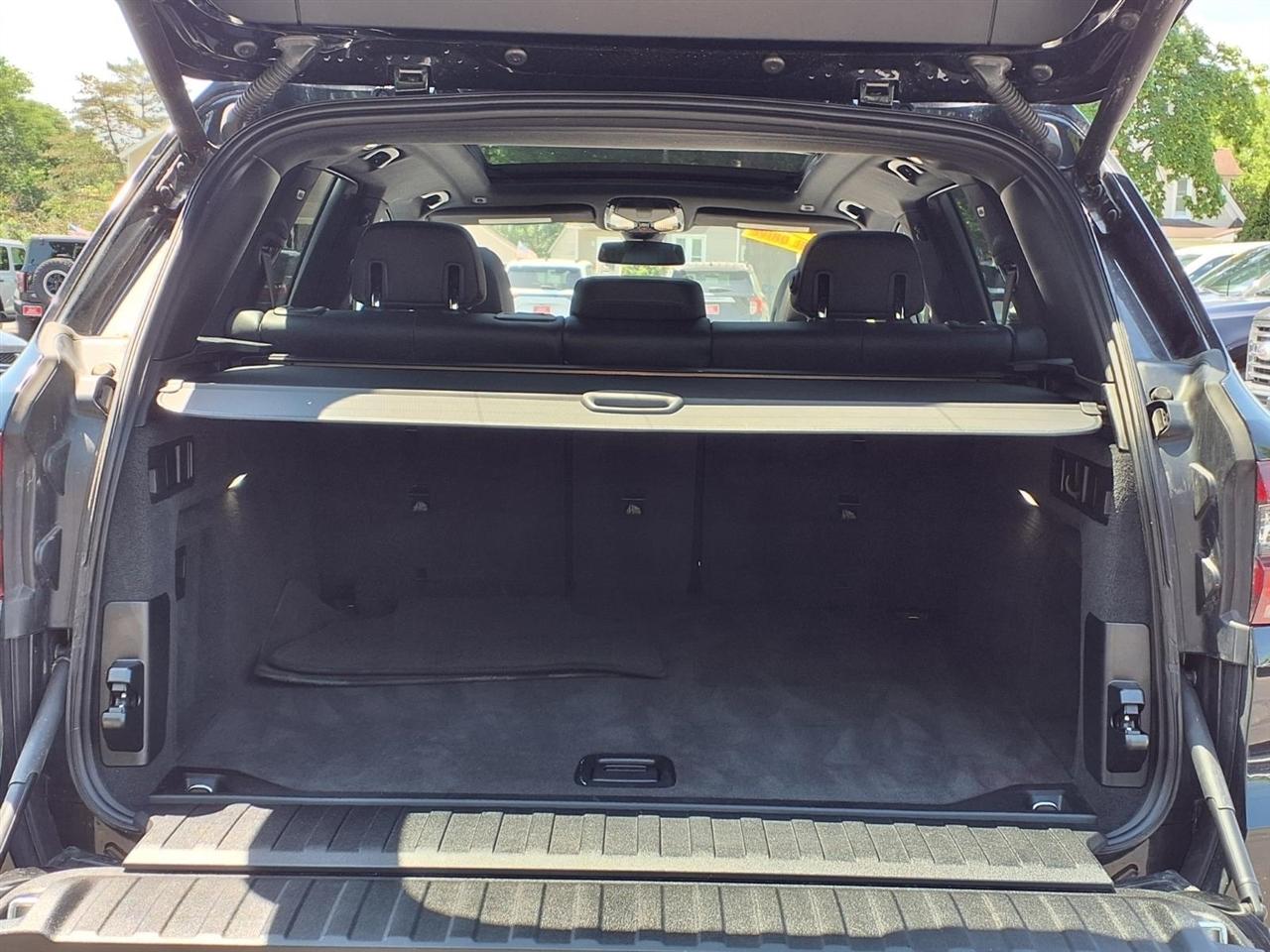 BMW X5 xDrive40i Sports Activity Vehicle 2021