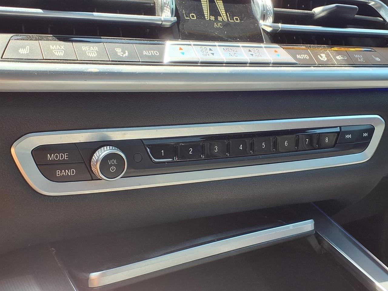BMW X5 xDrive40i Sports Activity Vehicle 2021