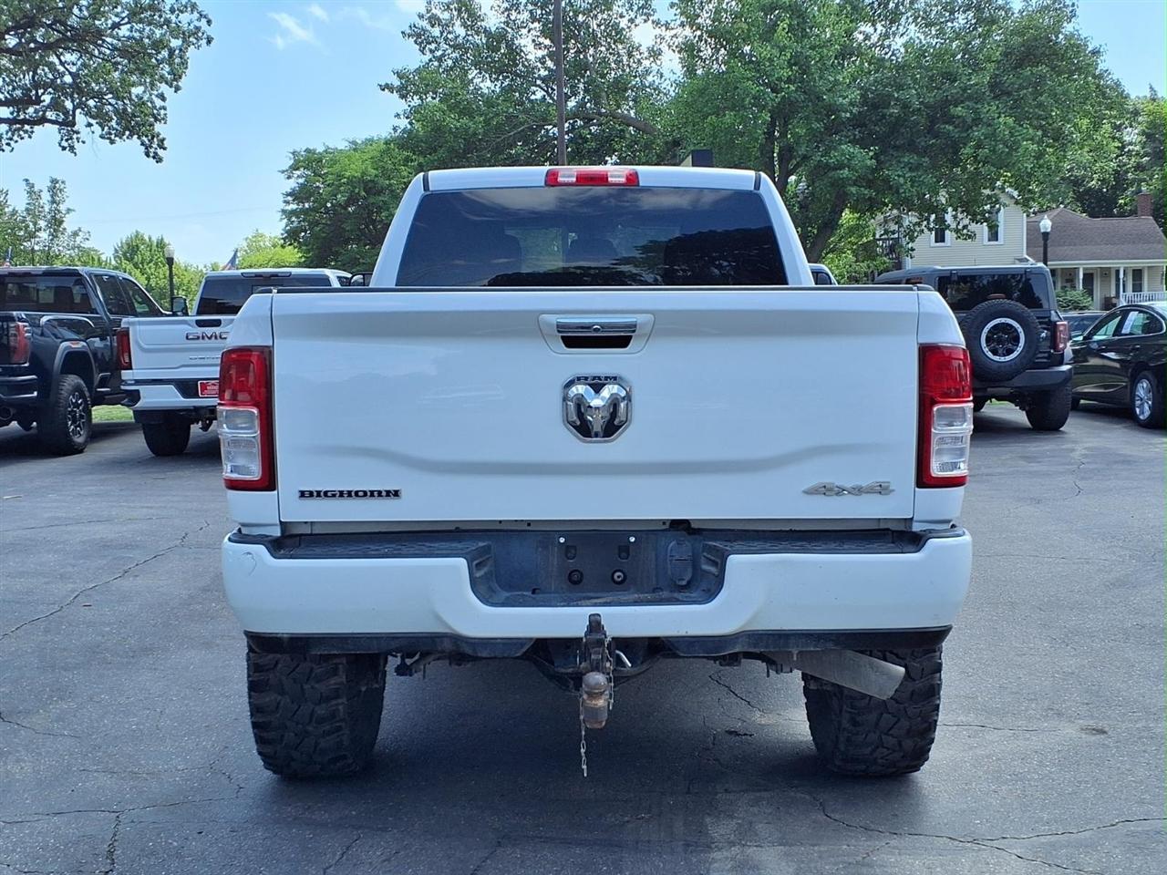 RAM 2500 Big Horn 4x4 Crew Cab 6'4" Box 2019