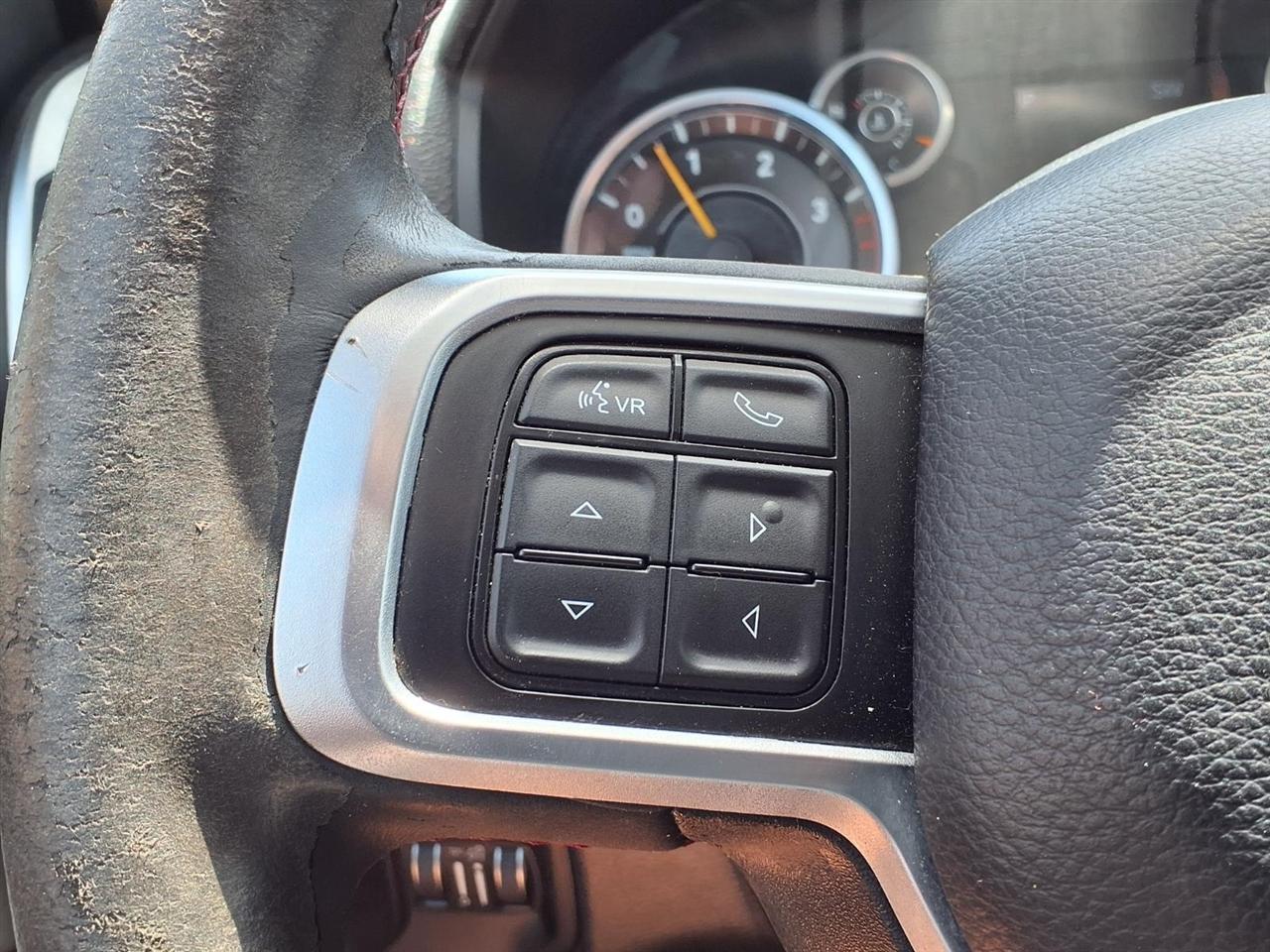 RAM 2500 Big Horn 4x4 Crew Cab 6'4" Box 2019