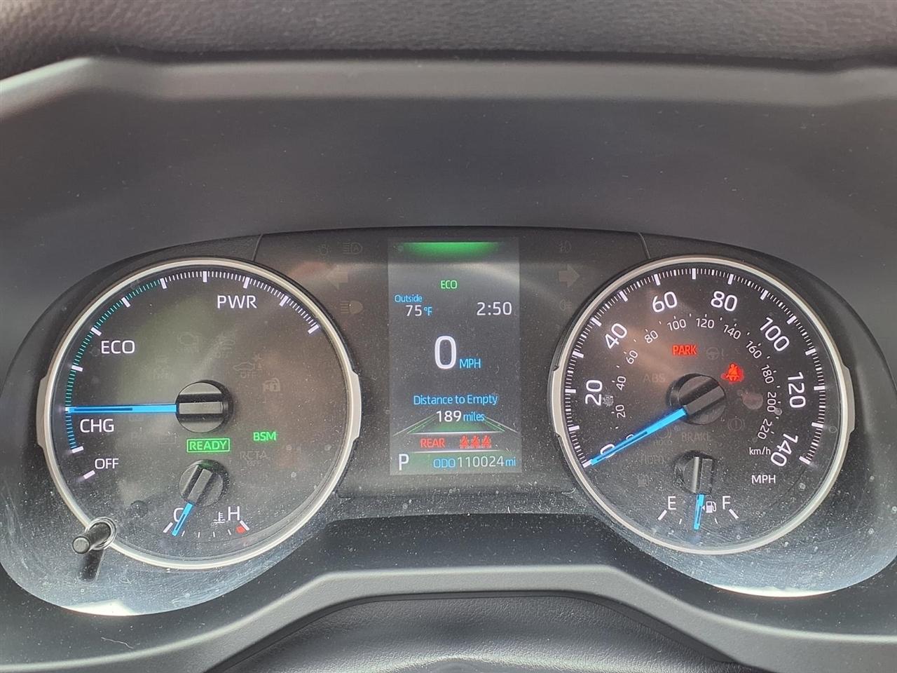 Toyota RAV4 Hybrid XLE AWD (Natl) 2021