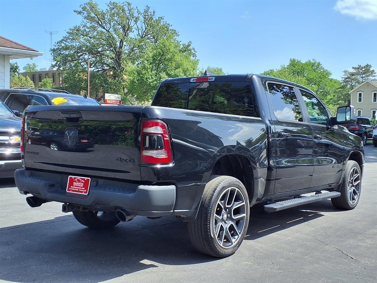 RAM 1500 Sport 4x4 Crew Cab 5'7" Box 2019
