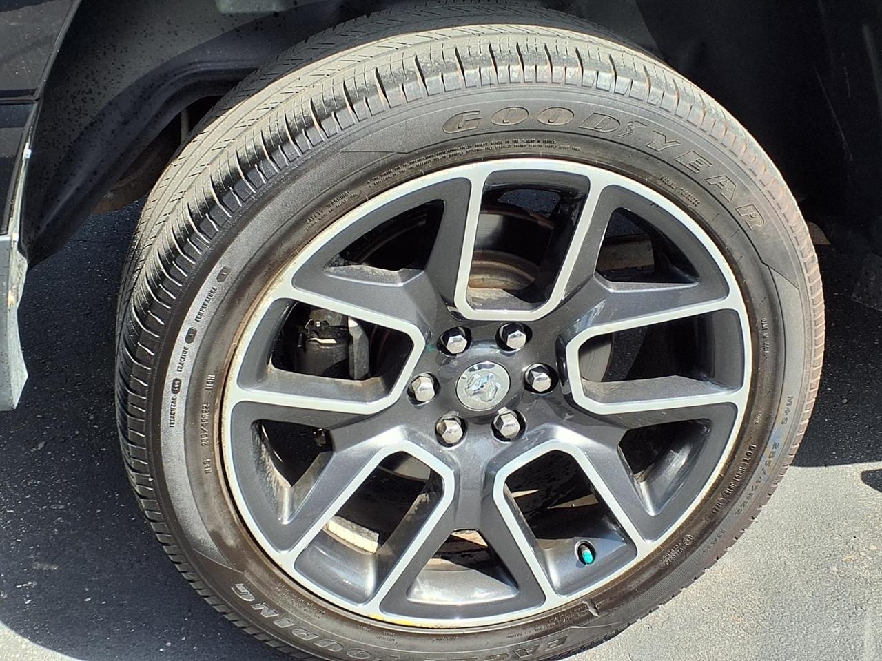 RAM 1500 Sport 4x4 Crew Cab 5'7" Box 2019