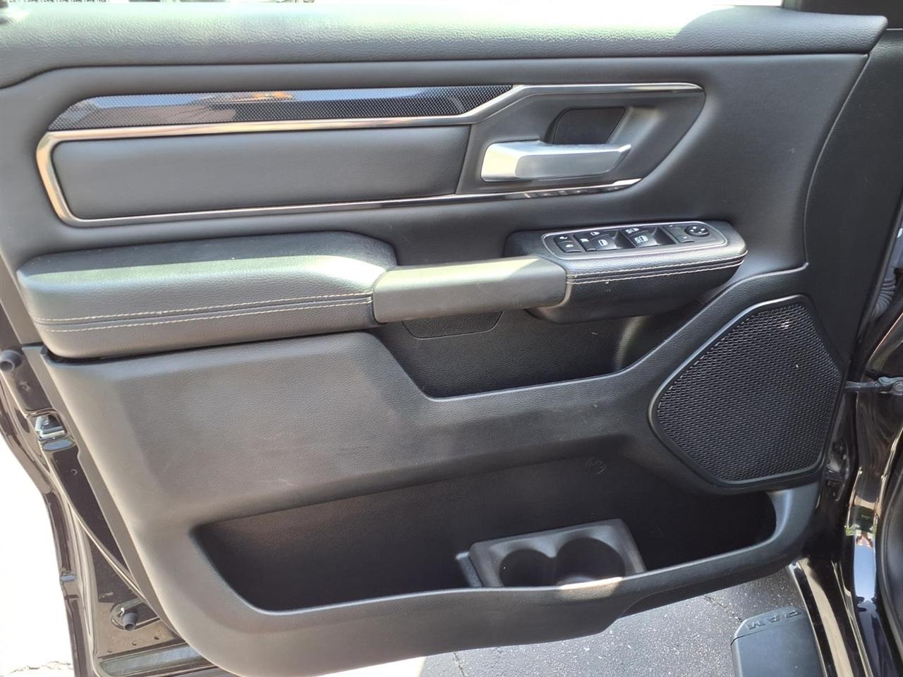 RAM 1500 Sport 4x4 Crew Cab 5'7" Box 2019