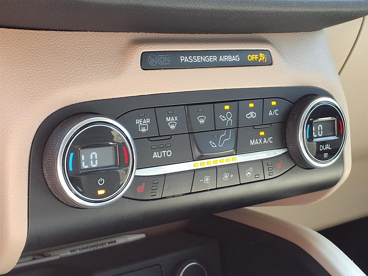 Ford Escape Titanium AWD 2020