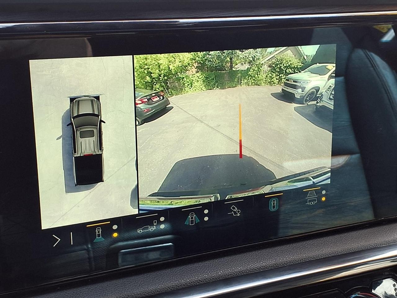 GMC Sierra 1500 4WD Crew Cab 147" AT4 2023