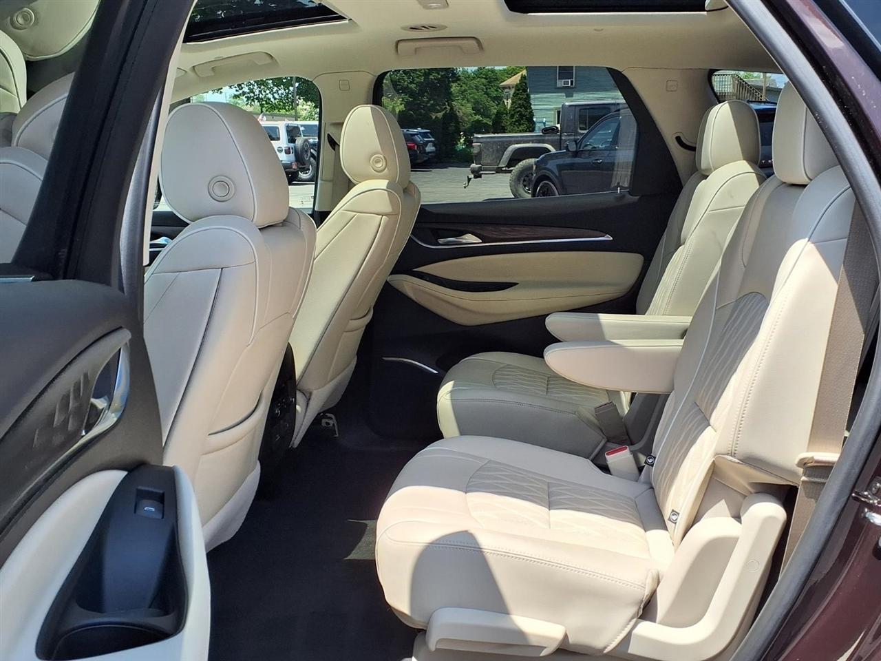 Buick Enclave AWD 4dr Avenir 2022