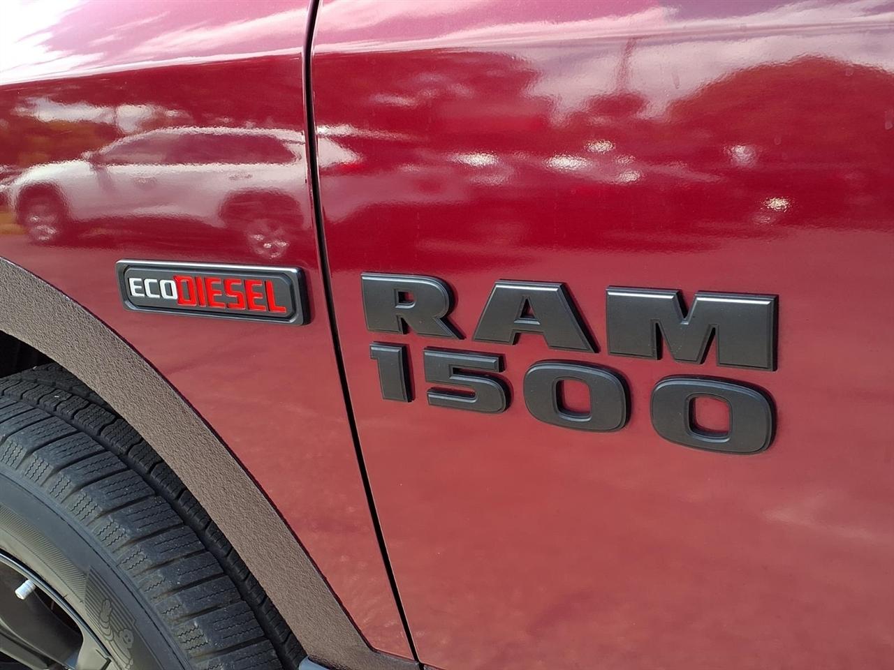 RAM 1500 Sport 4x4 Crew Cab 5'7" Box *Ltd Avail* 2018