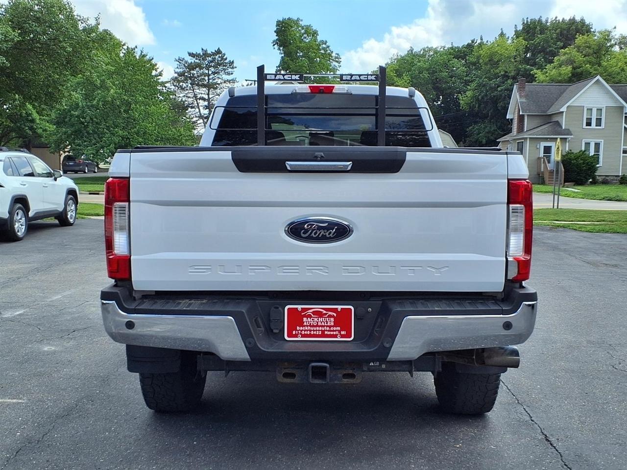 Ford Super Duty F-250 SRW King Ranch 4WD Crew Cab 8' Box 2018