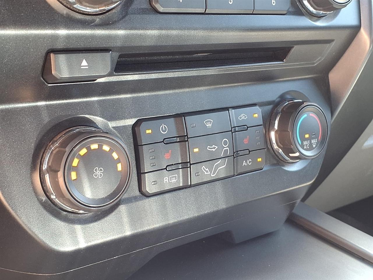 Ford Super Duty F-250 SRW King Ranch 4WD Crew Cab 8' Box 2018