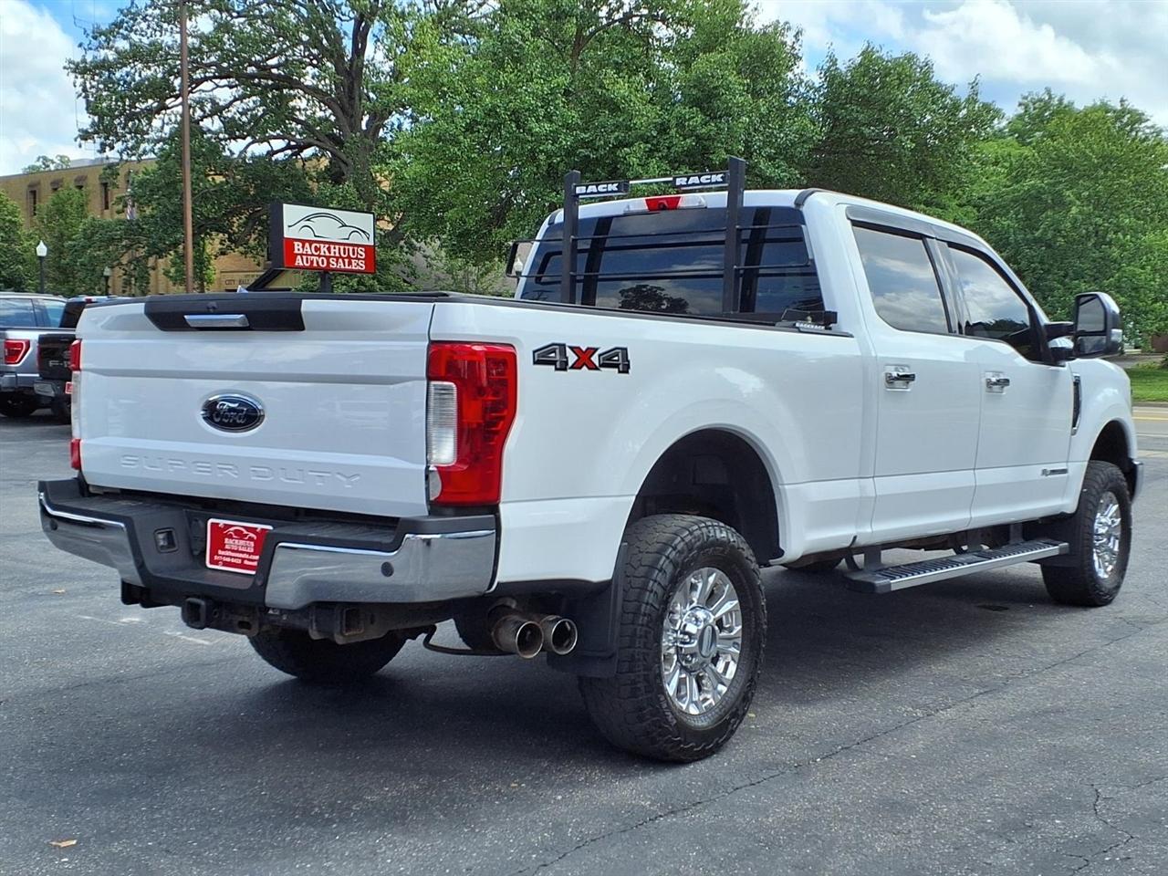 Ford Super Duty F-250 SRW King Ranch 4WD Crew Cab 8' Box 2018