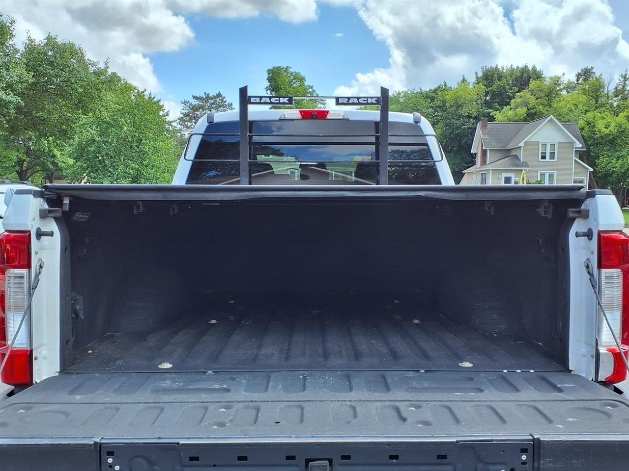 Ford Super Duty F-250 SRW XLT 4WD Crew Cab 6.75' Box 2018