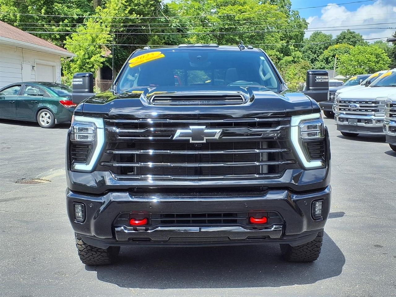 Chevrolet Silverado 2500HD 4WD Crew Cab 159" LTZ 2025