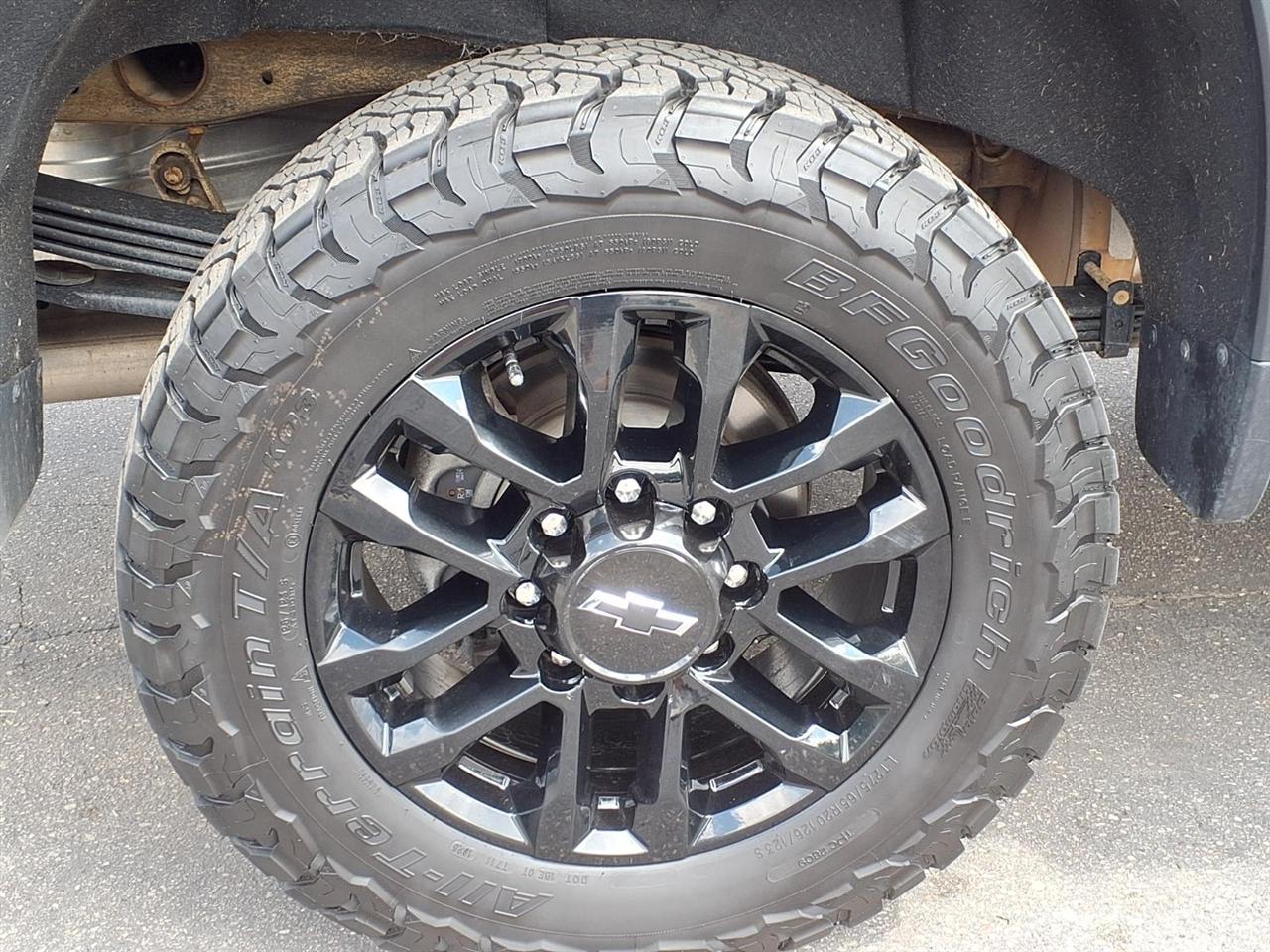 Chevrolet Silverado 2500HD 4WD Crew Cab 159" LTZ 2025