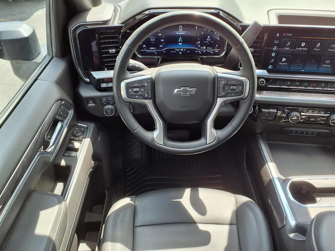 Chevrolet Silverado 2500HD 4WD Crew Cab 159" LTZ 2025