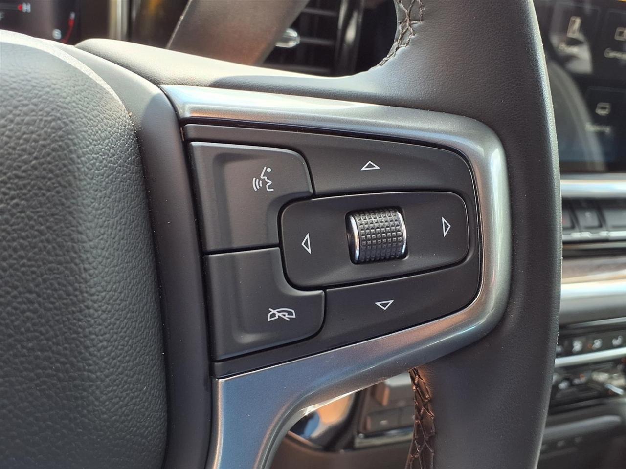 Chevrolet Silverado 2500HD 4WD Crew Cab 159" LTZ 2025
