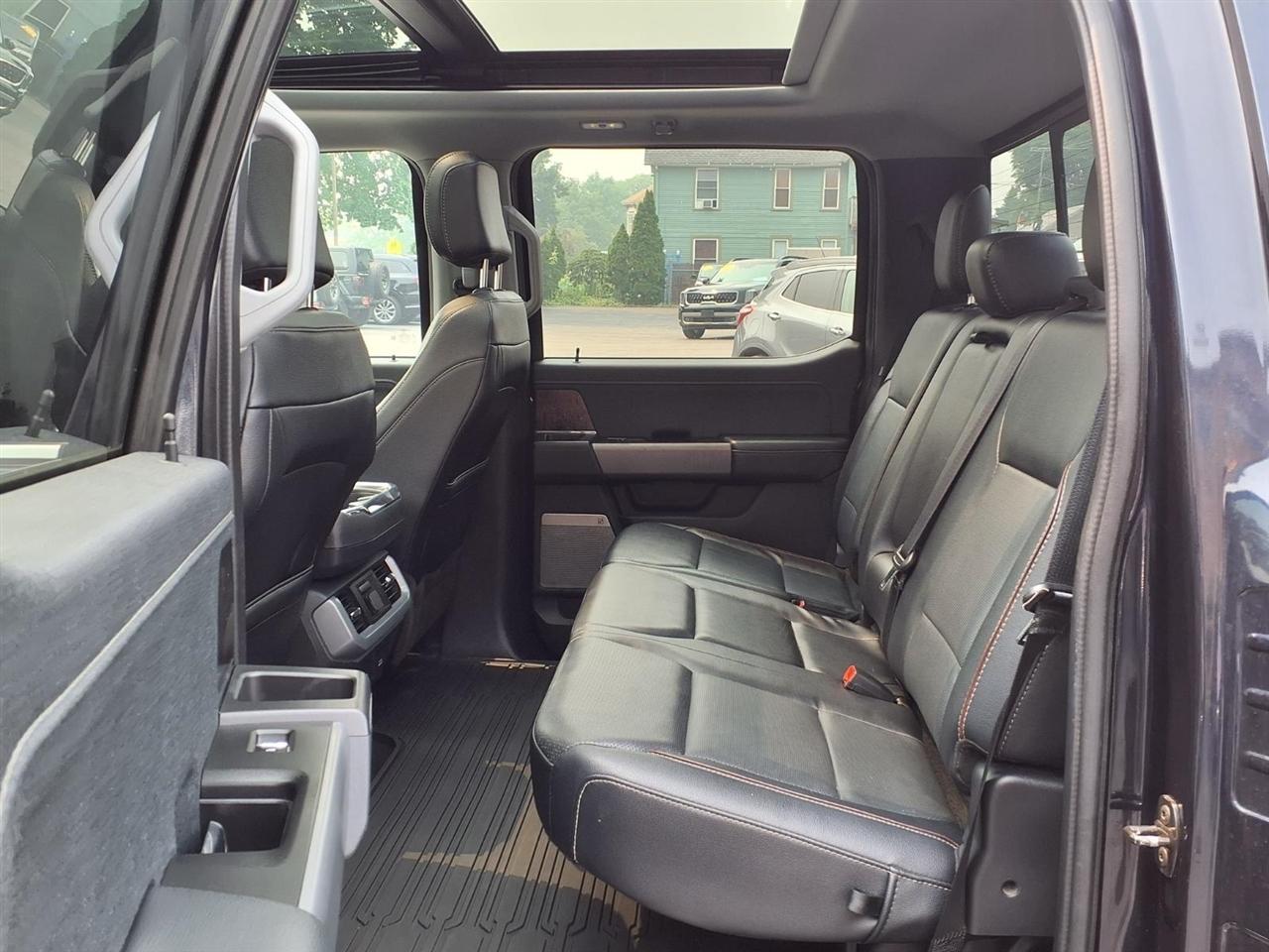 Ford F-150 Lariat SuperCrew 5.5-ft. Bed 4WD 2022
