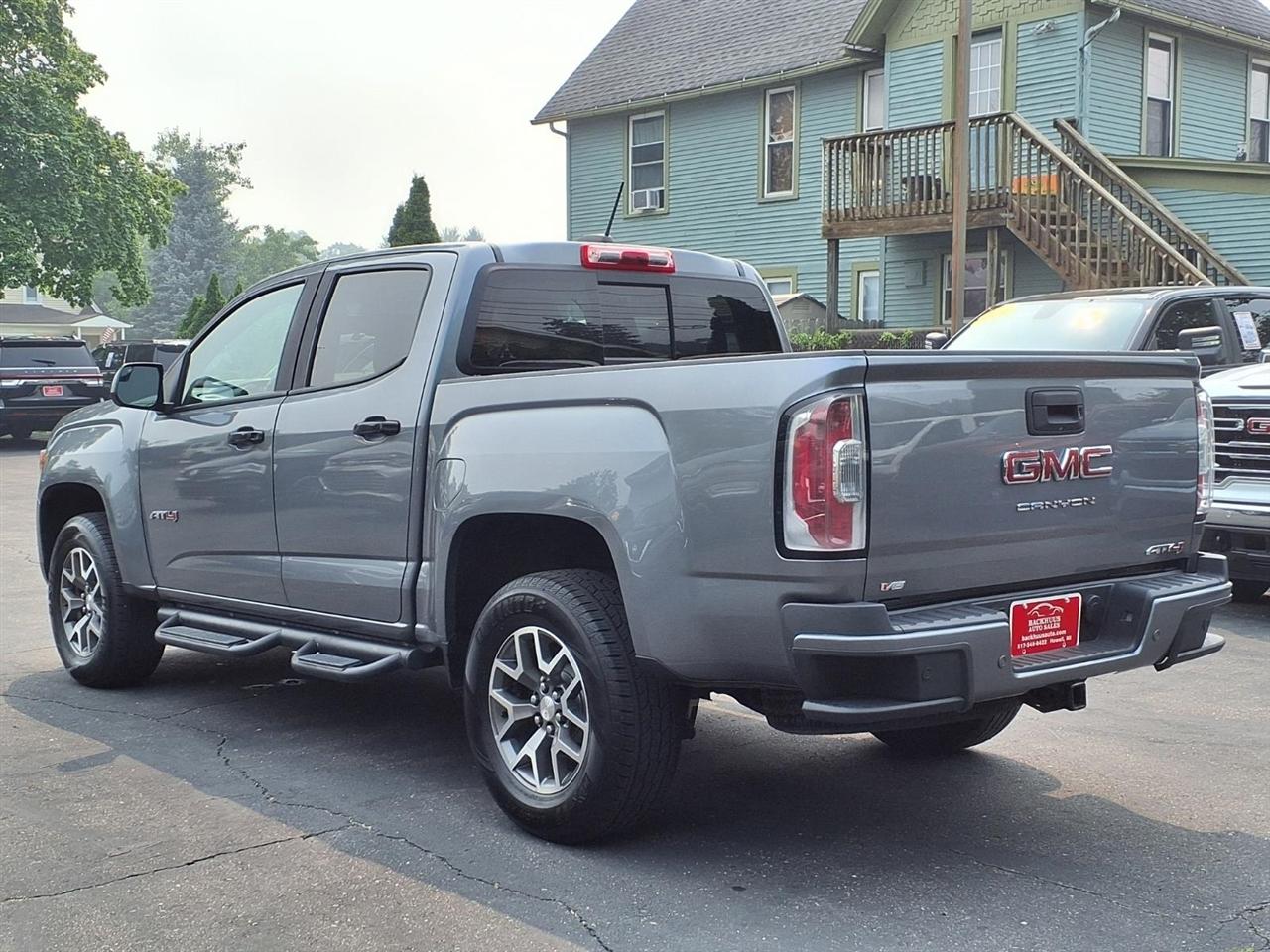 GMC Canyon 4WD Crew Cab 128" AT4 w/Leather 2022