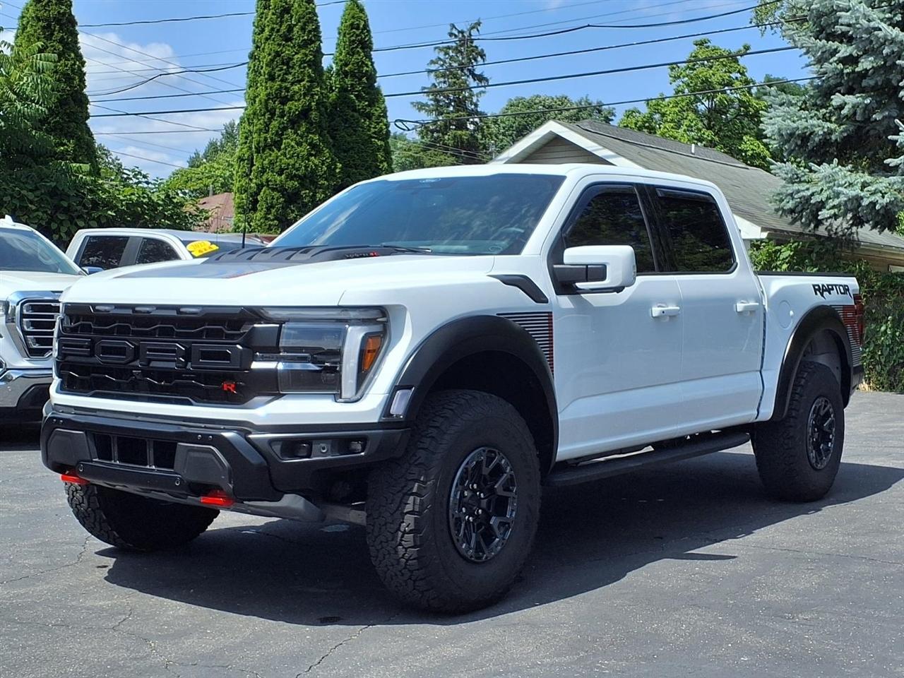Ford F-150 Raptor 4WD SuperCrew 5.5' Box 2026