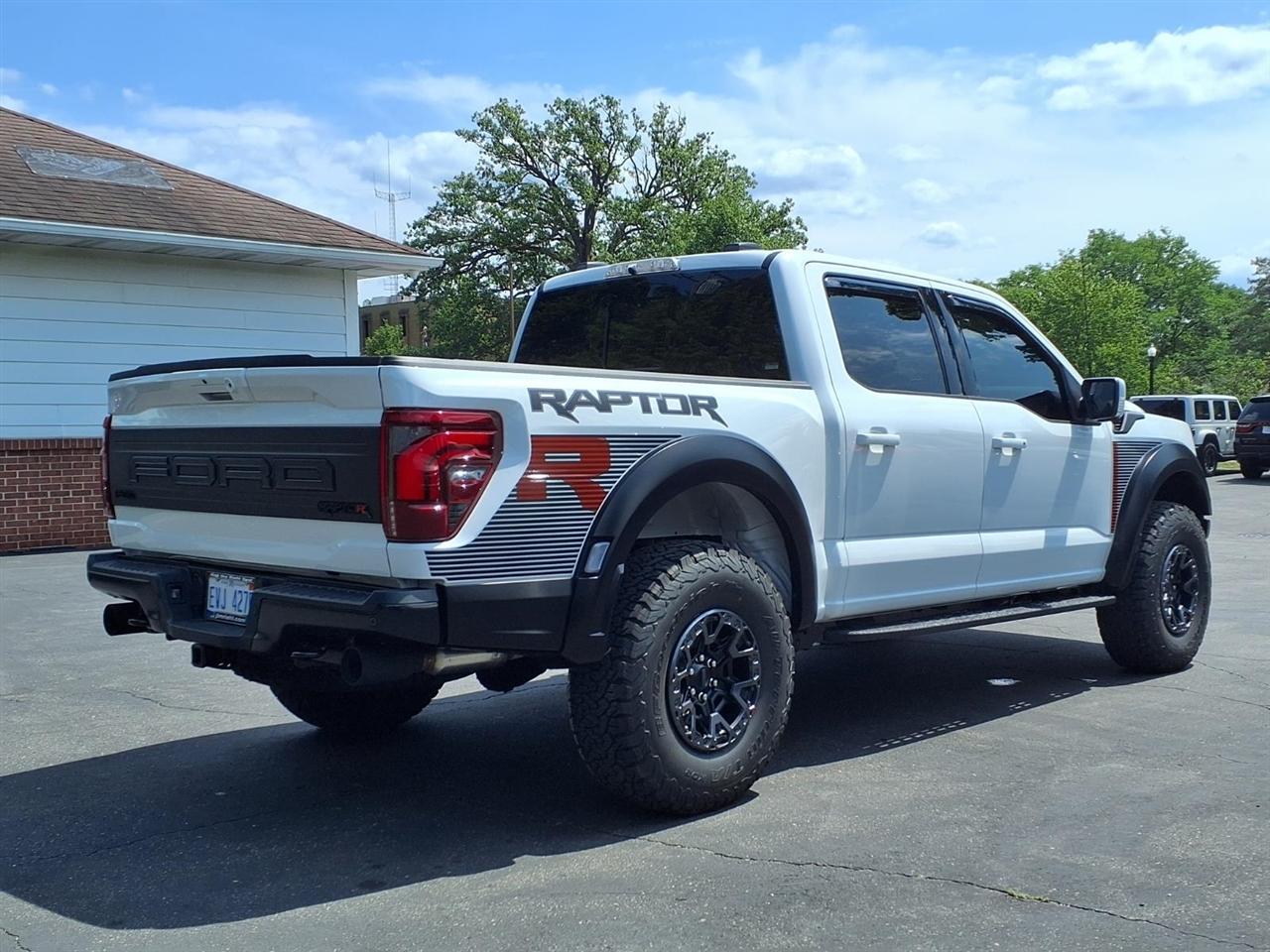 Ford F-150 Raptor 4WD SuperCrew 5.5' Box 2026