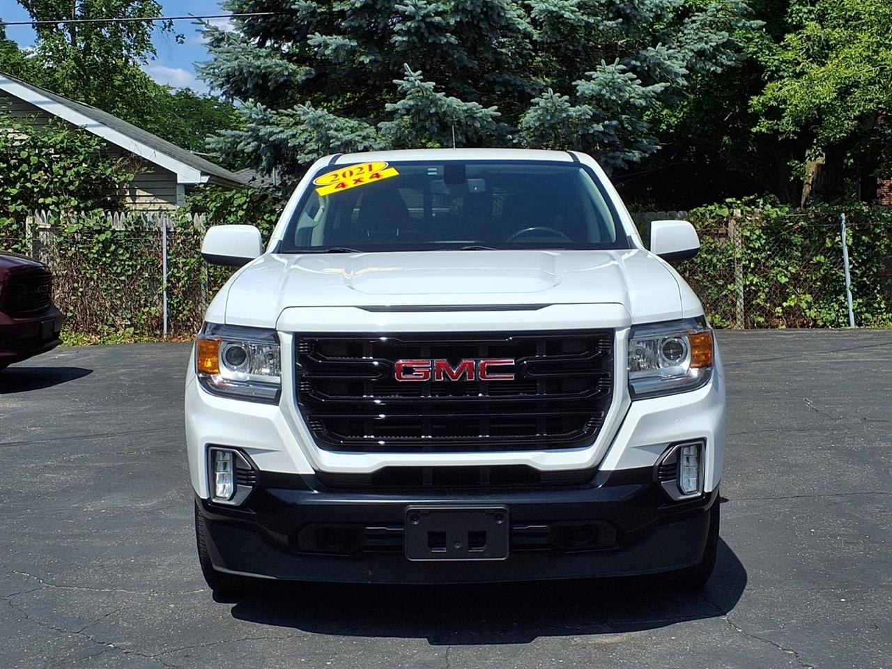 GMC Canyon 4WD Crew Cab 141" Elevation 2021