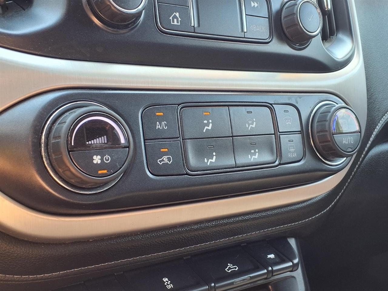 GMC Canyon 4WD Crew Cab 141" Elevation 2021