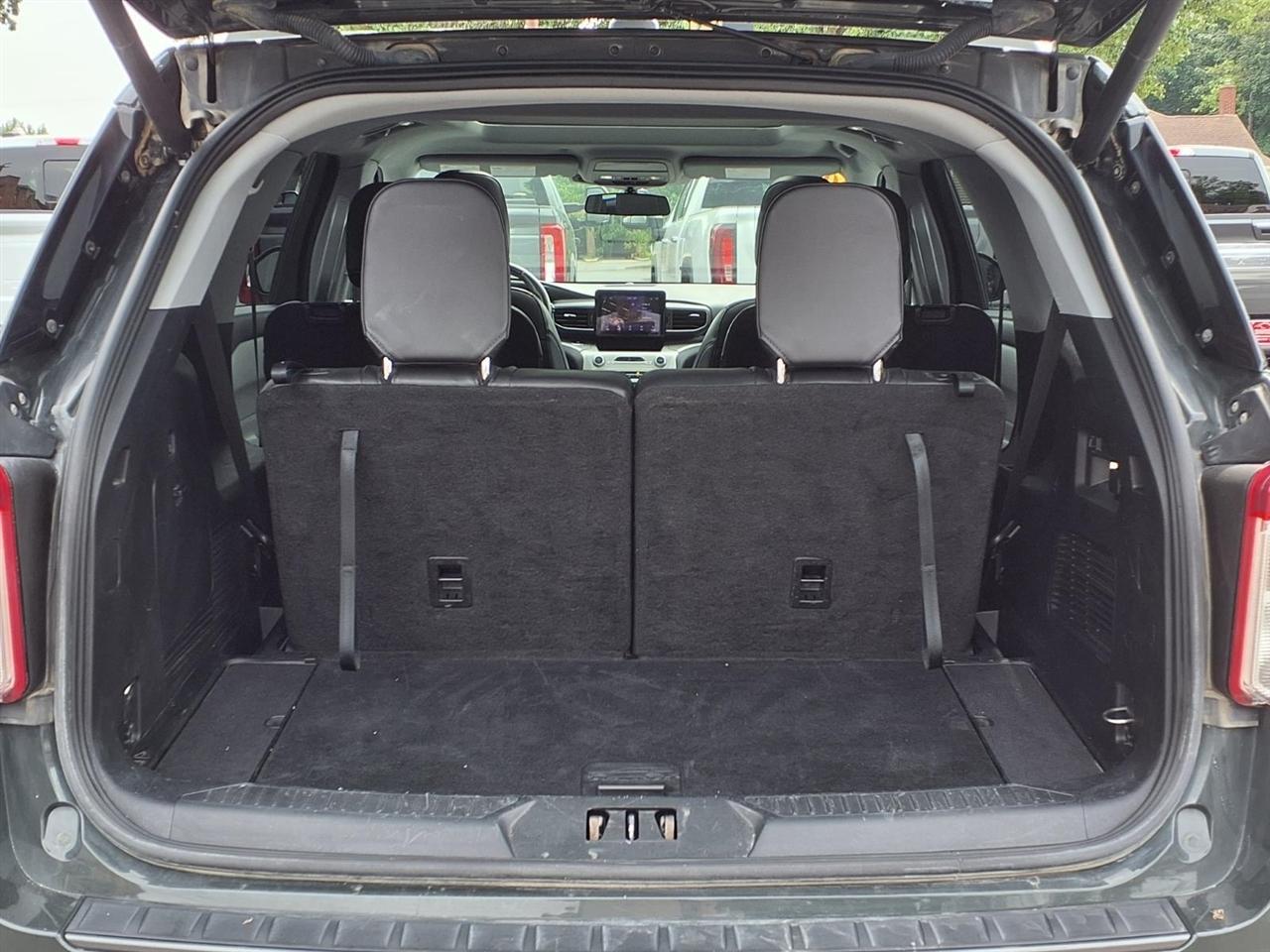 Ford Explorer XLT 4WD 2022