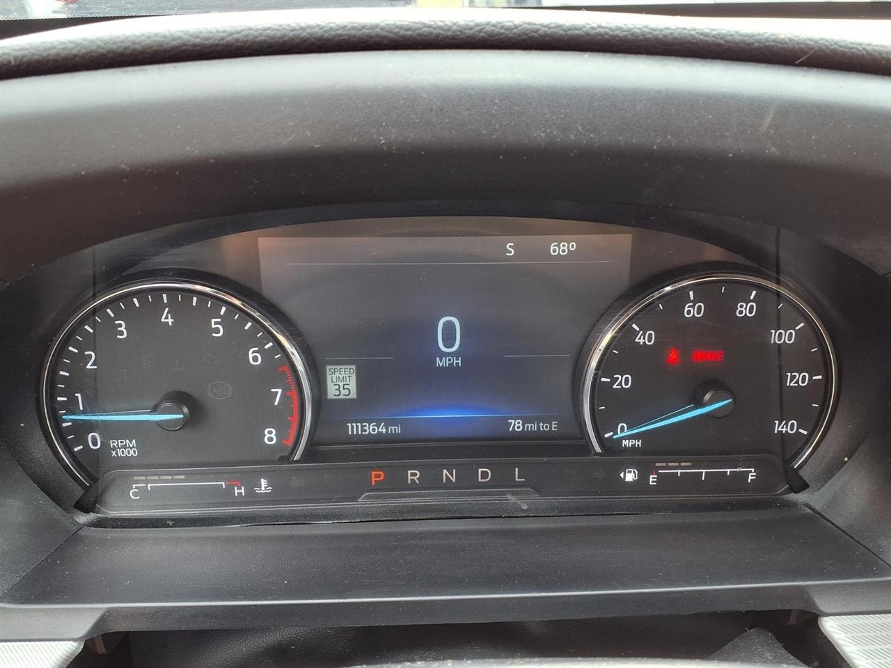 Ford Explorer XLT 4WD 2022