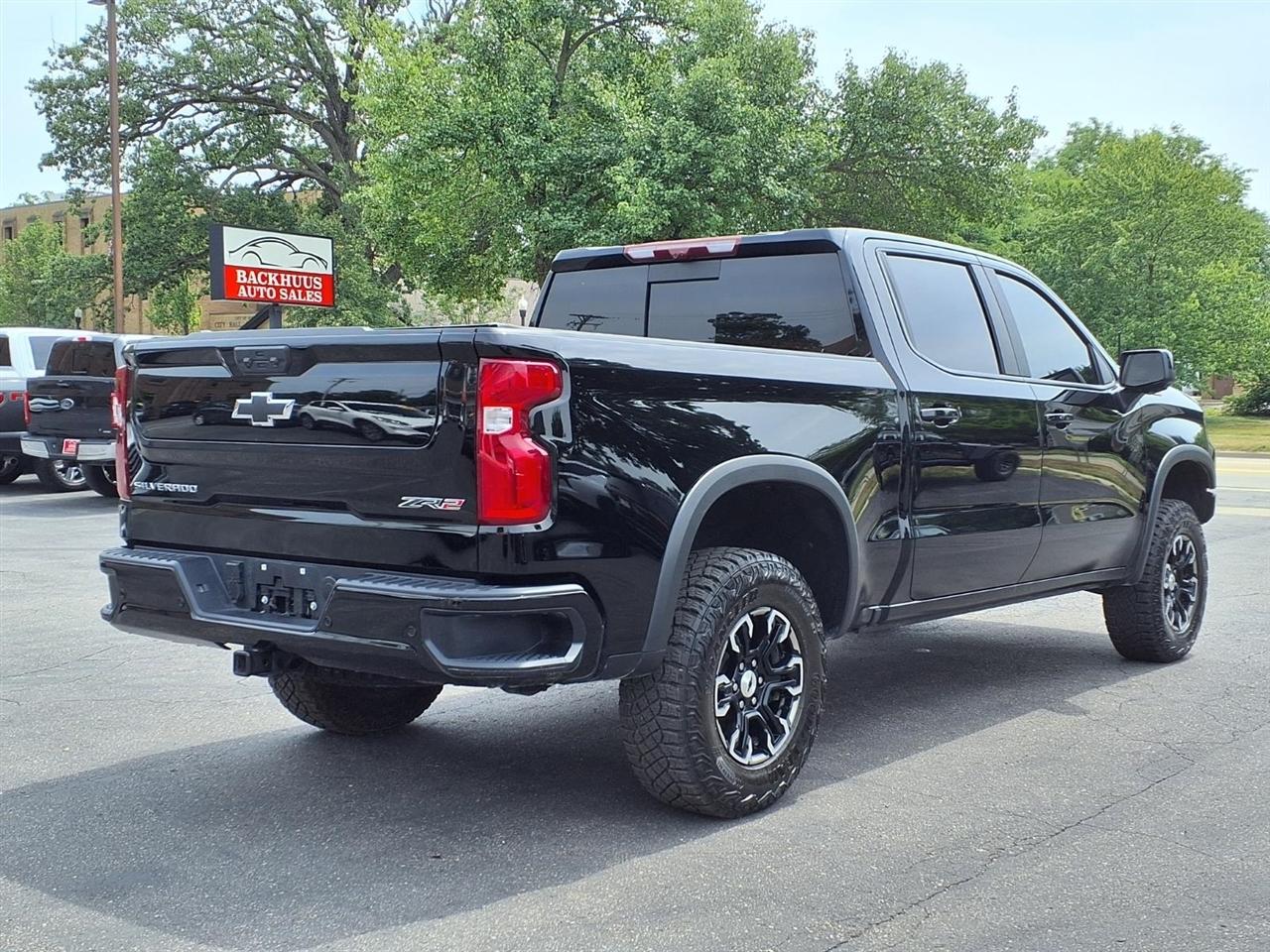Chevrolet Silverado 1500 4WD Crew Cab 147" ZR2 2025