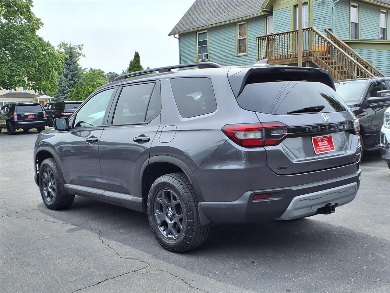 Honda Pilot TrailSport AWD 2023