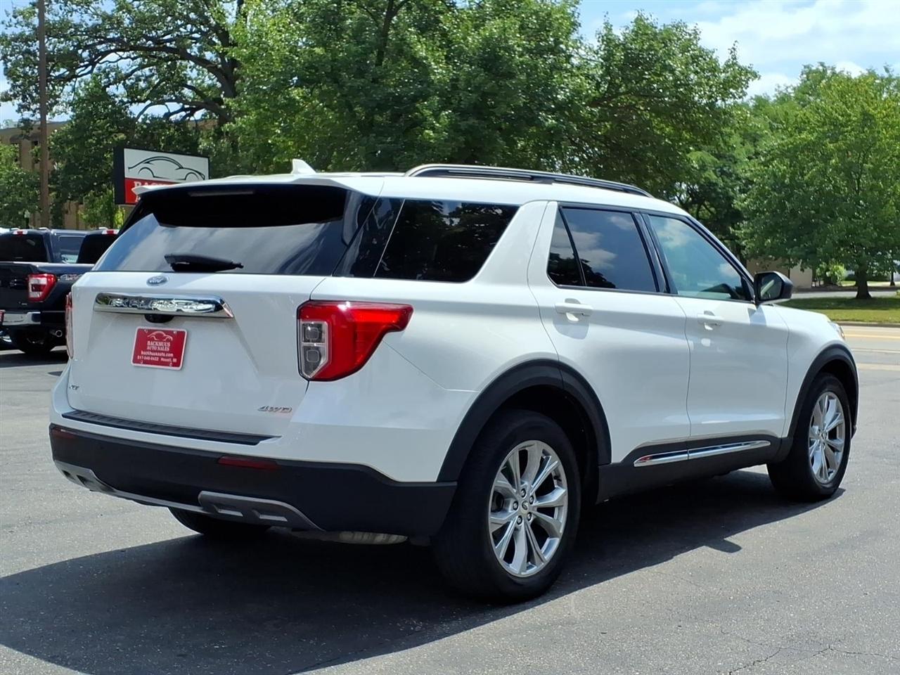 Ford Explorer XLT 4WD 2021