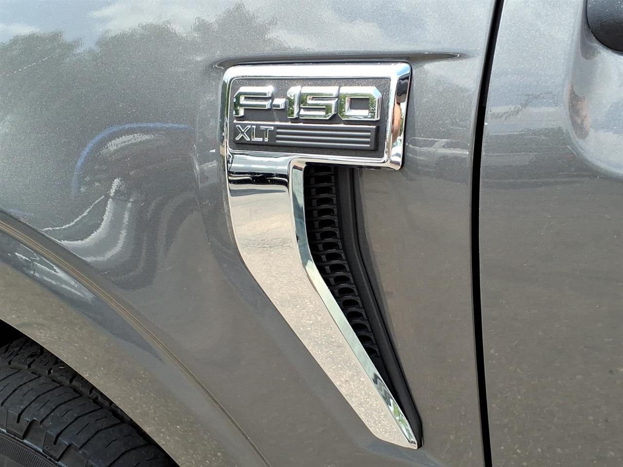 Ford F-150 Lariat 4WD SuperCab 6.5' Box 2022