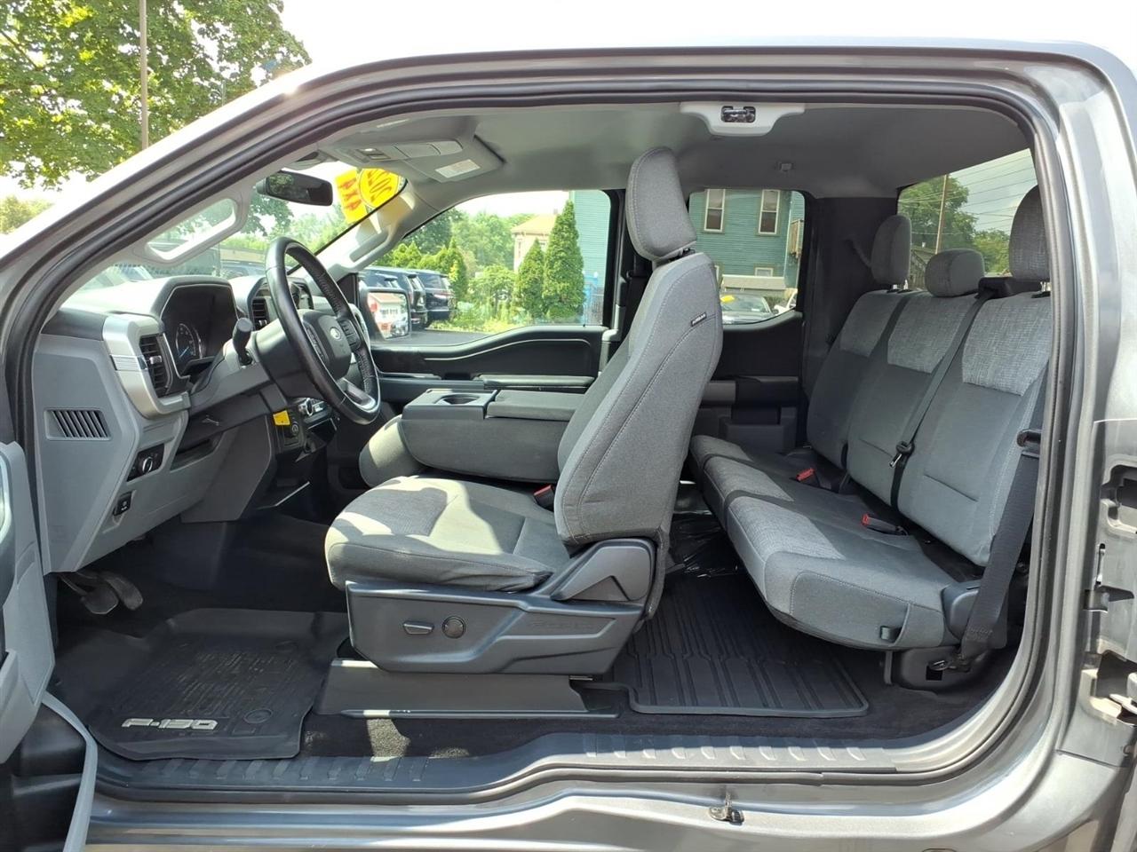 Ford F-150 Lariat 4WD SuperCab 6.5' Box 2022