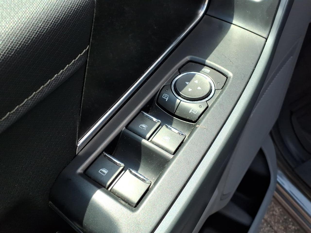 Ford F-150 XLT 4WD SuperCab 6.5' Box 2022