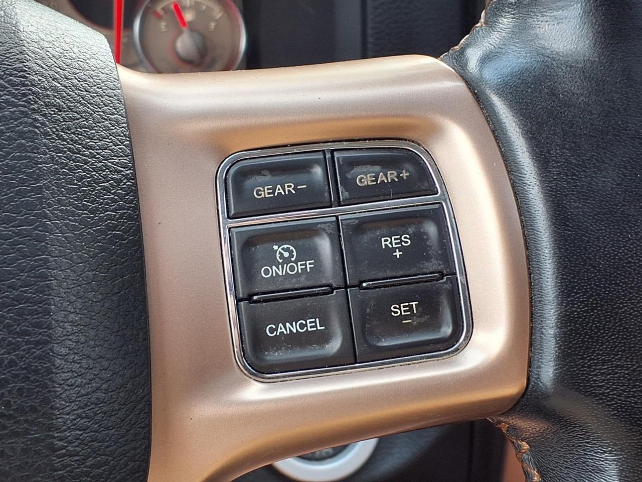 RAM 1500 4WD Crew Cab 149" Longhorn 2017