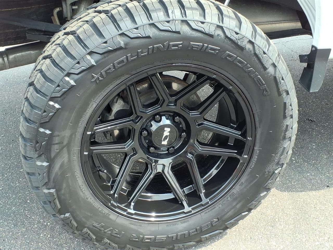 Ford F-150 XLT 4WD SuperCrew 5.5' Box 2023
