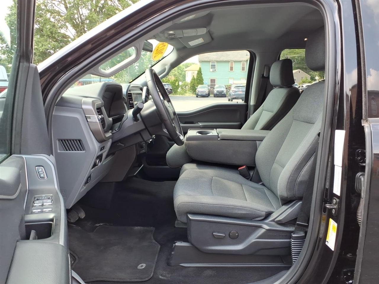 Ford F-150 XLT 4WD SuperCrew 5.5' Box 2025