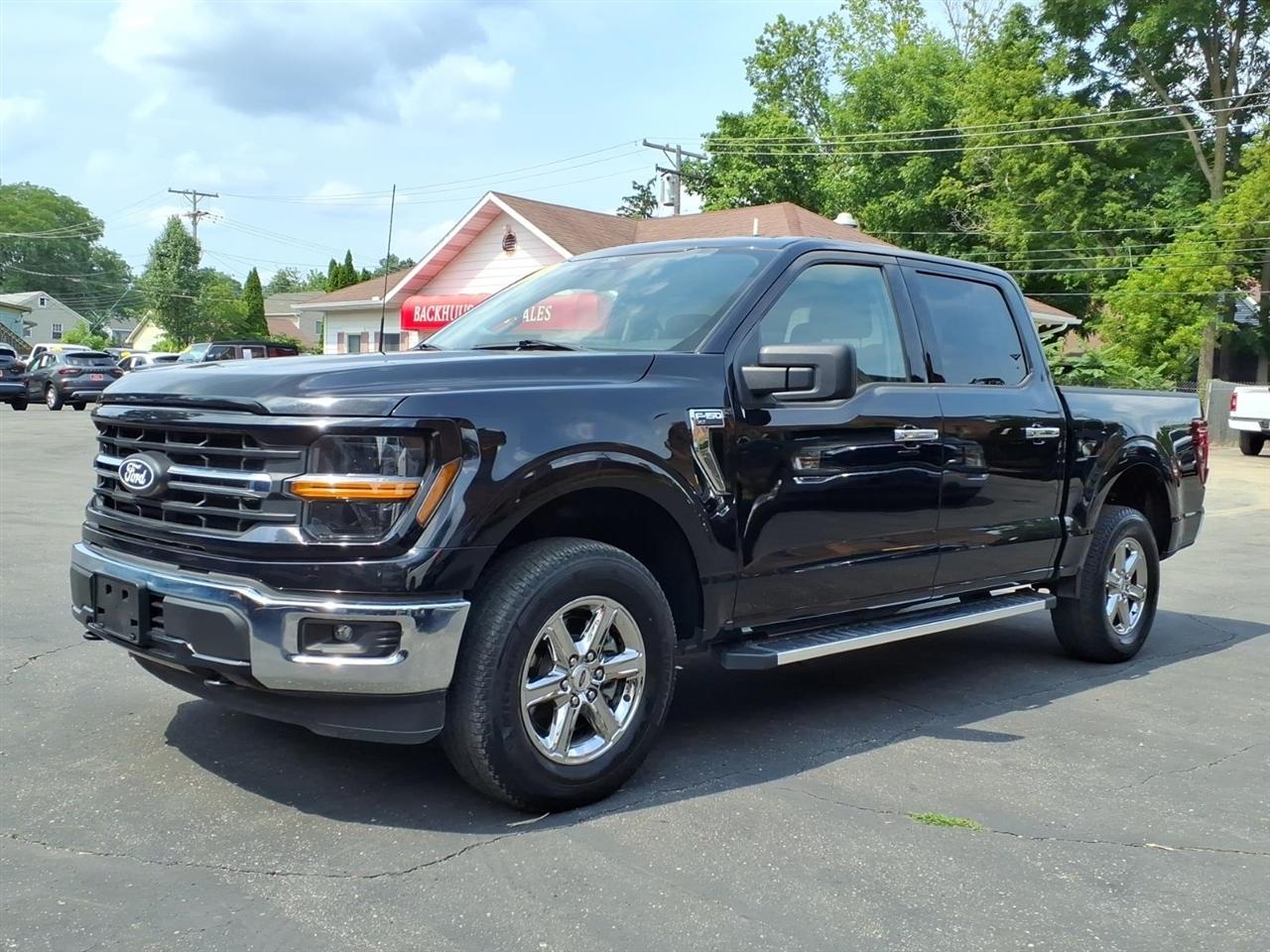 Ford F-150 XLT 4WD SuperCrew 5.5' Box 2025