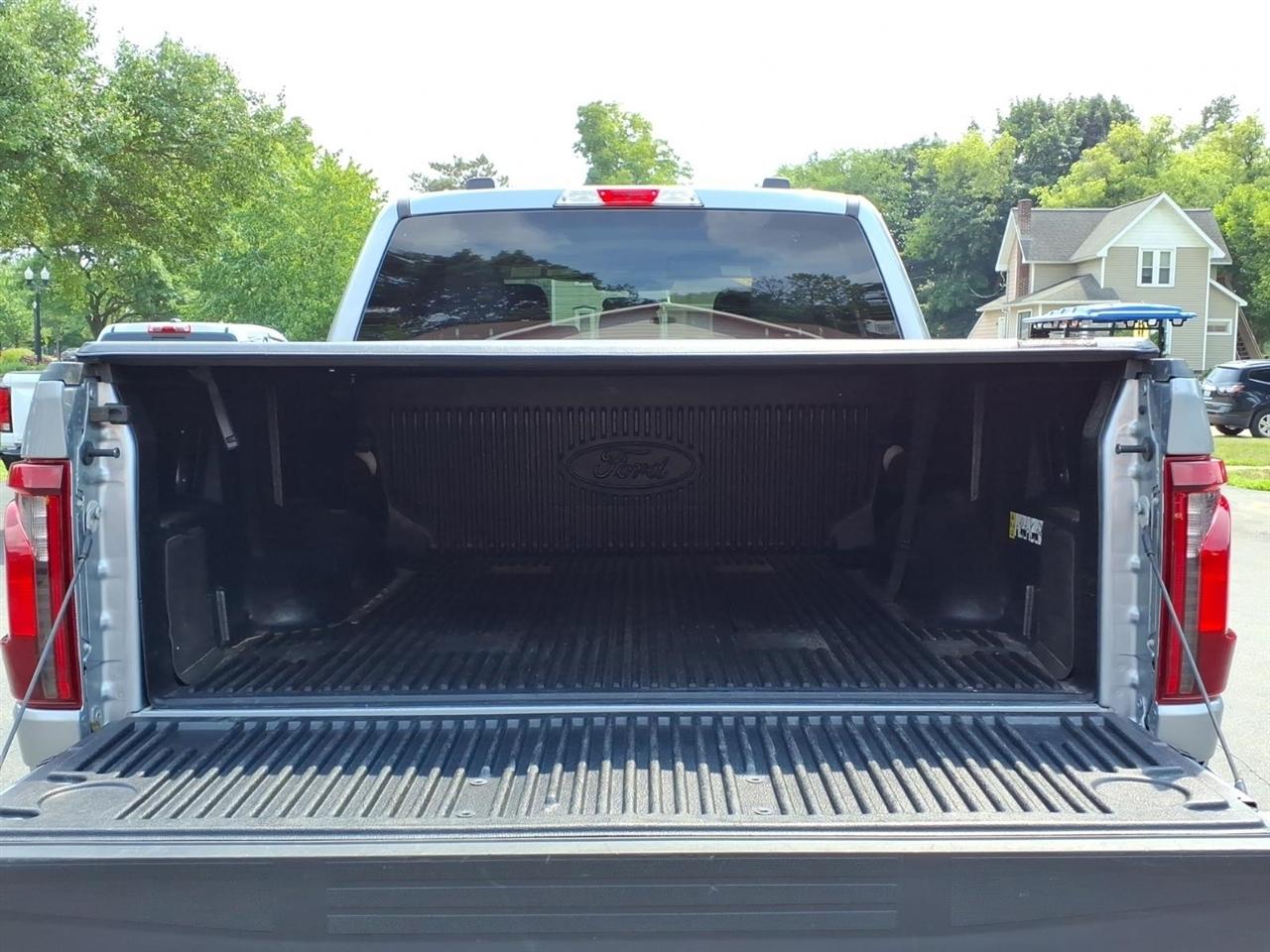 Ford F-150 XLT 4WD SuperCrew 5.5' Box 2025