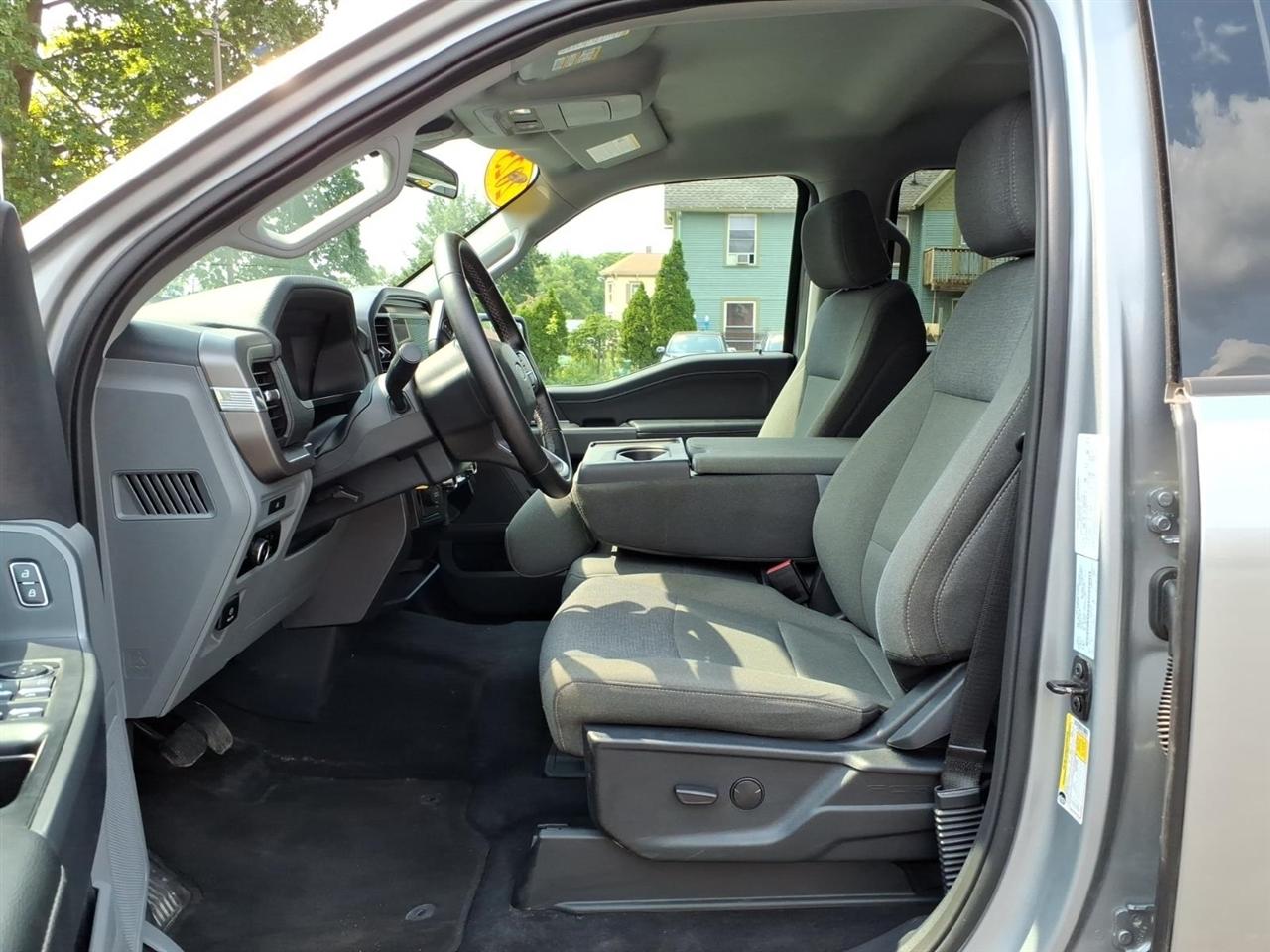 Ford F-150 XLT 4WD SuperCrew 5.5' Box 2025